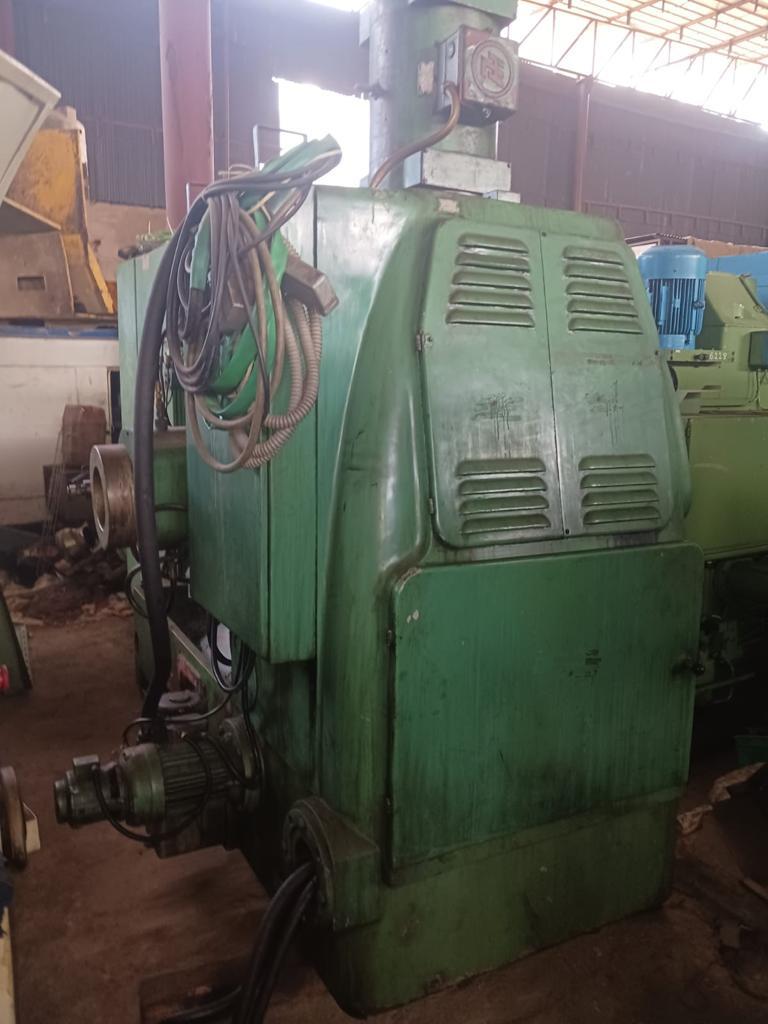 HMT Liebherr H 400 Gear Hobbing Machine